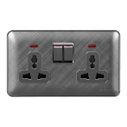 DOUBLE MULTI SOCKET AVEC INDICATEUR